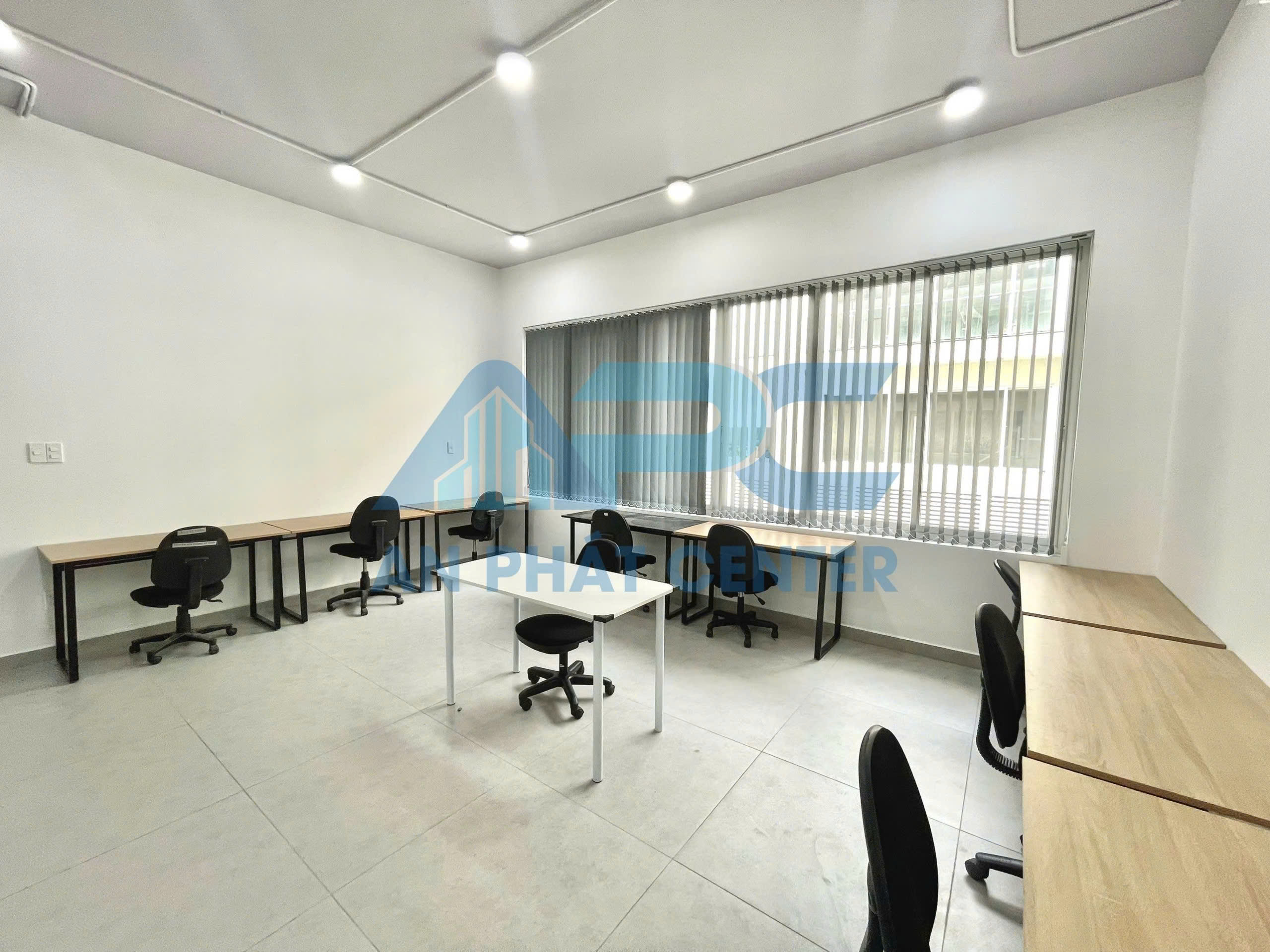 TẦNG 2 (MẶT SAU) - 30M2 - CÓ SẴN NỘI THẤT CƠ BẢN - Số 34 đường B4, Khu đô thị Sala, phường An Khánh, TP. Hồ Chí Minh